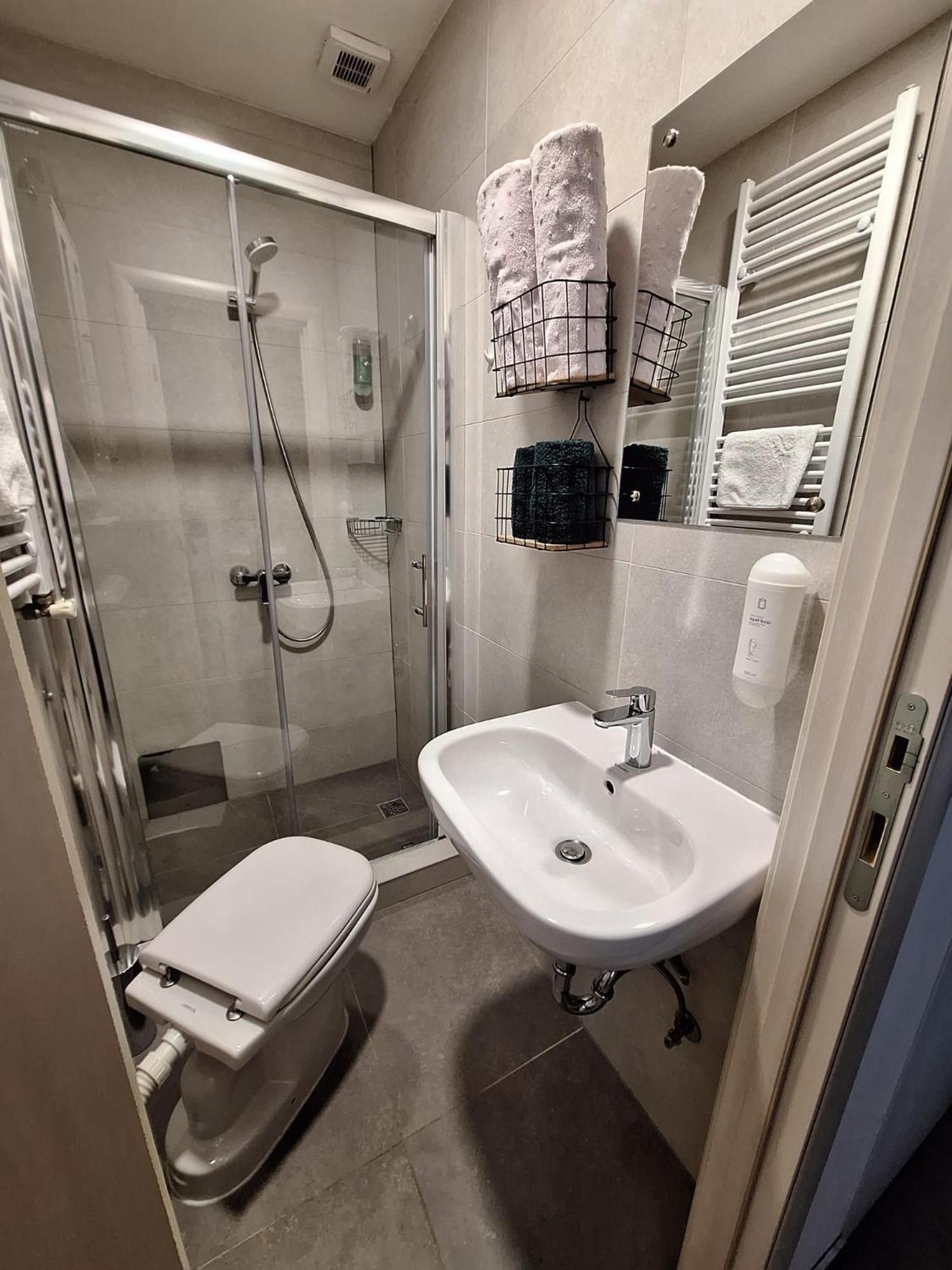 Studio Apartmani Louis I Lola Zagreb Exteriör bild