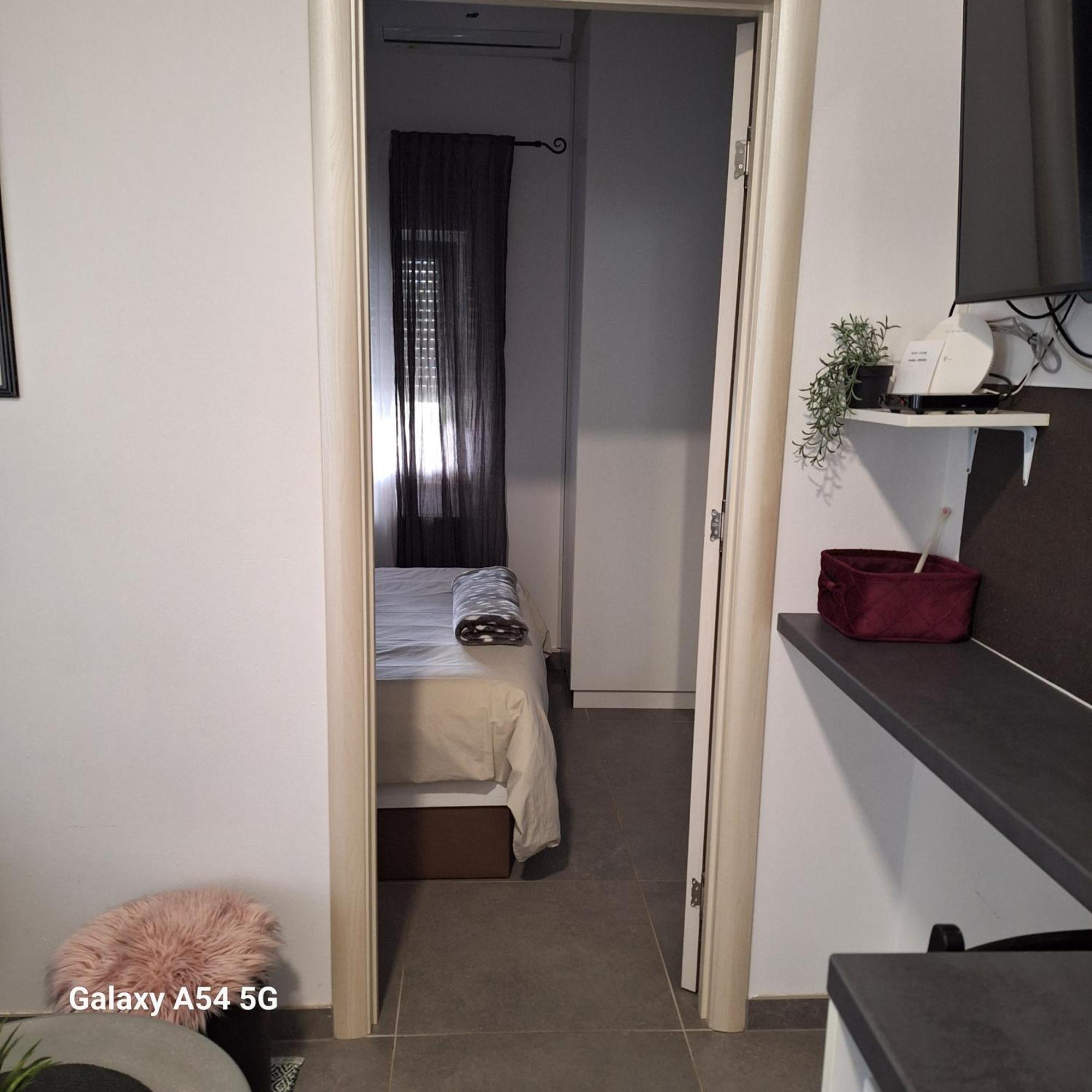 Studio Apartmani Louis I Lola Zagreb Exteriör bild