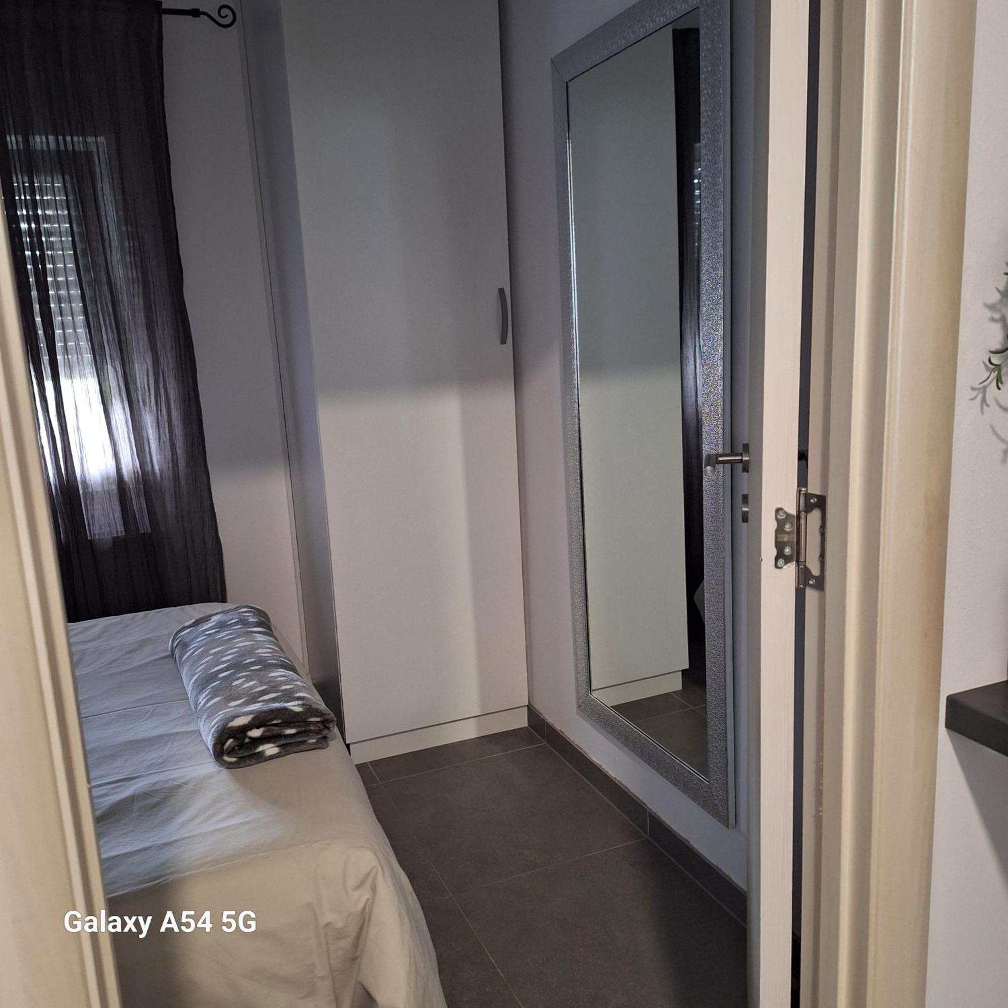 Studio Apartmani Louis I Lola Zagreb Exteriör bild