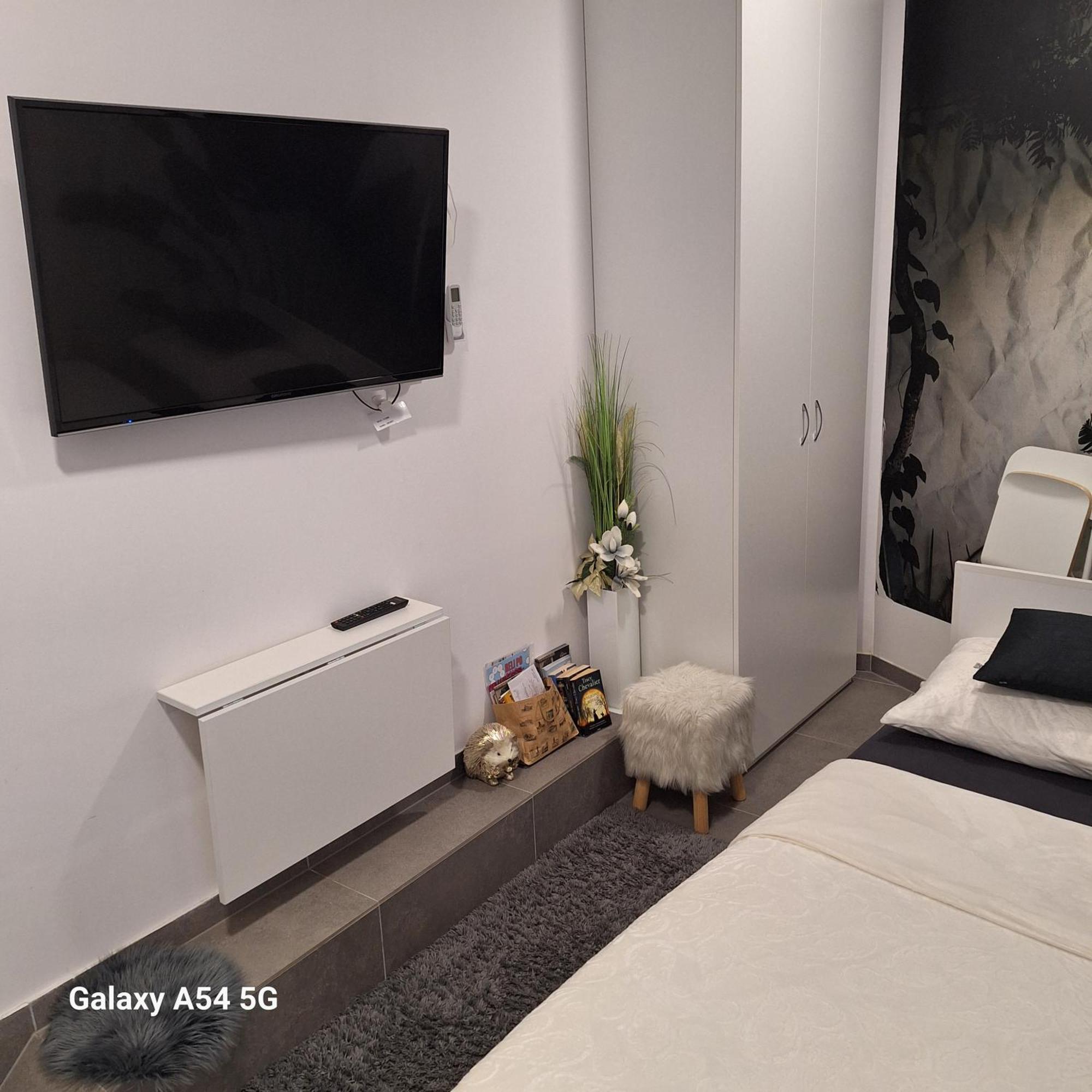 Studio Apartmani Louis I Lola Zagreb Exteriör bild