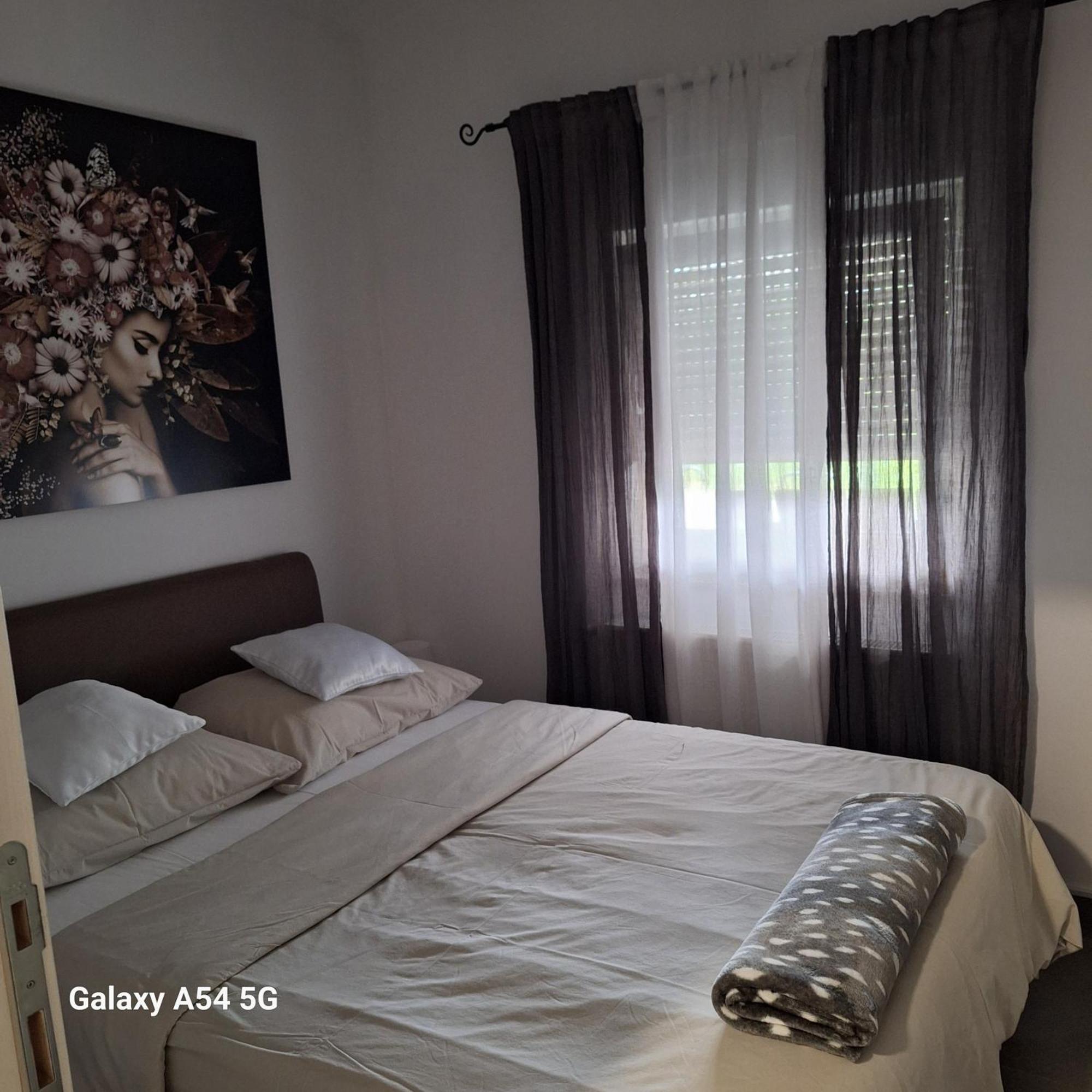 Studio Apartmani Louis I Lola Zagreb Exteriör bild
